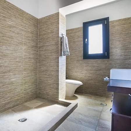 Seirios Luxury Svoronata